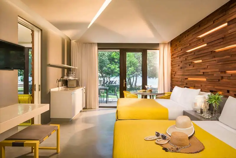 TWO-BEDROOM SUITE
